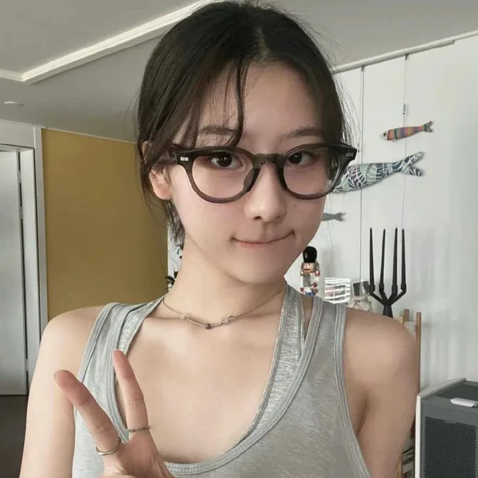 殊不简单 海报